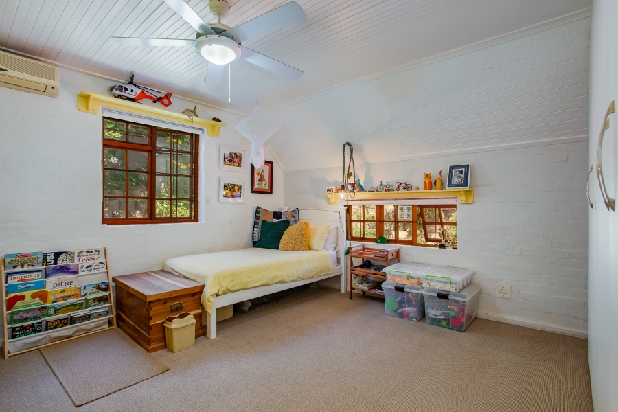 4 Bedroom Property for Sale in Bertville Western Cape